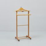 1167 6283 VALET STAND